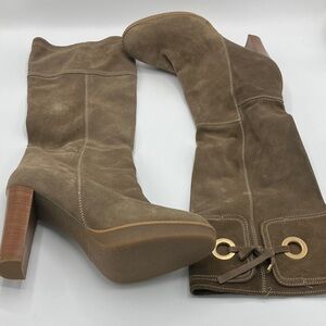 Elegant Tan Suede Heeled Boots - Size 37 EU